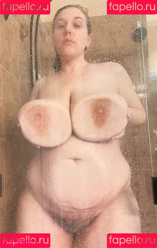 Jocelyn Baker / jocelynellenbaker / jocibaker / naughtymilfjoci Onlyfans Photo Gallery 