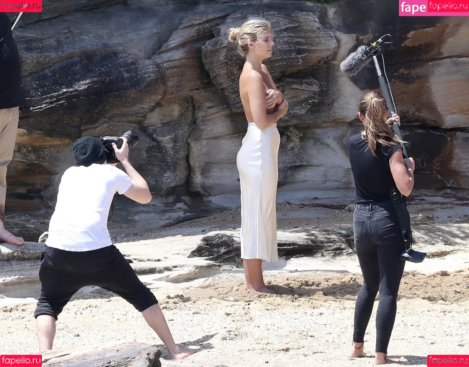 Natasha Oakley / tashoakley Onlyfans Photo Gallery 