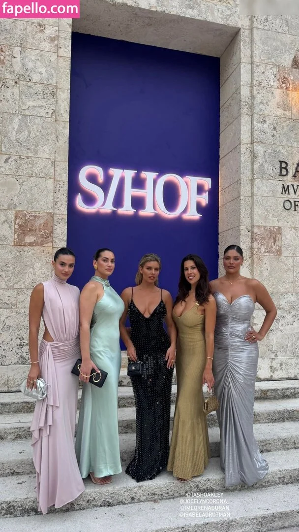 Natasha Oakley / tashoakley Onlyfans Photo Gallery 