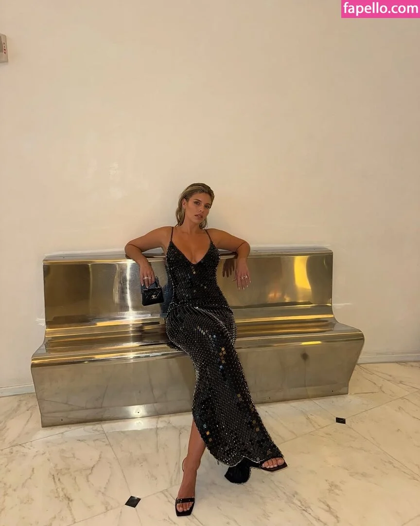 Natasha Oakley / tashoakley Onlyfans Photo Gallery 