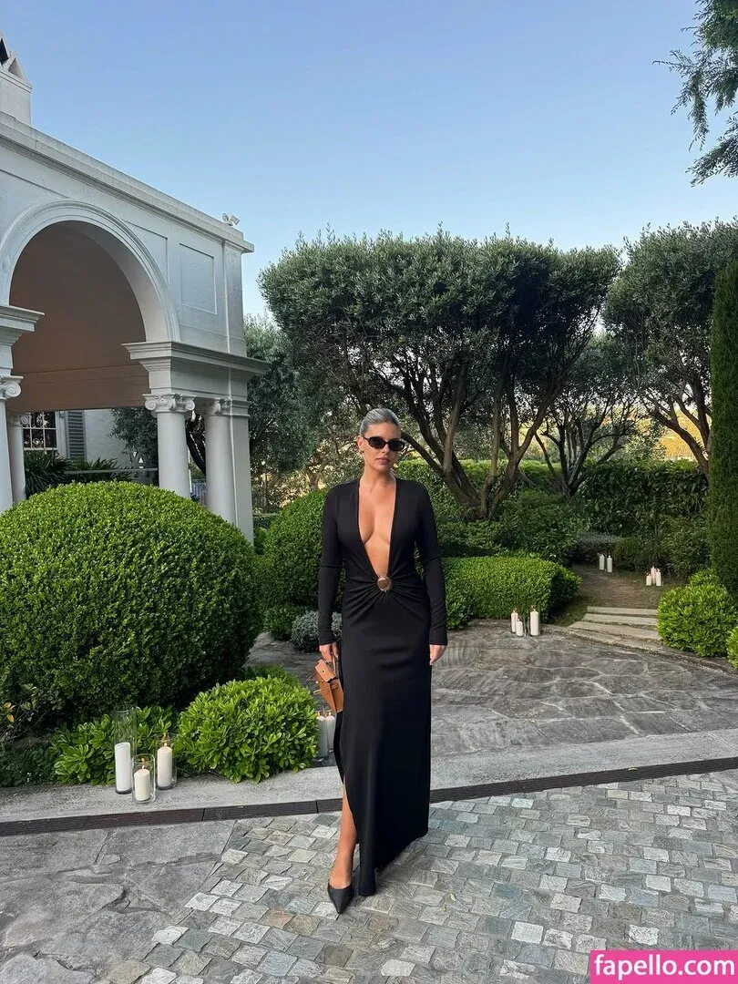 Natasha Oakley / tashoakley Onlyfans Photo Gallery 