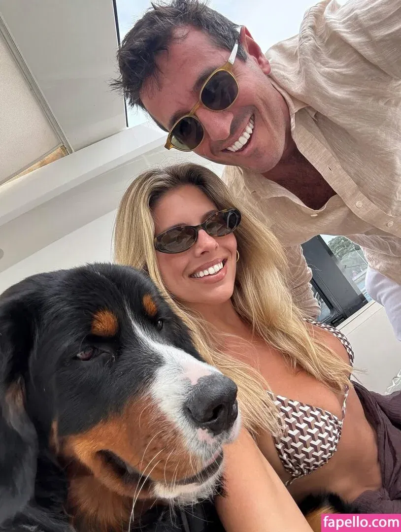 Natasha Oakley / tashoakley Onlyfans Photo Gallery 