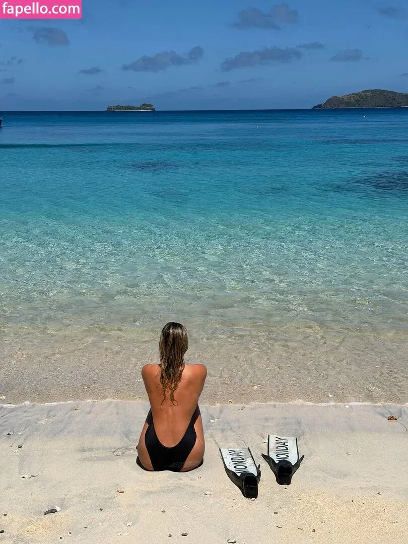 Natasha Oakley / tashoakley Onlyfans Photo Gallery 