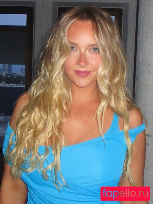Camille Kostek Nude Onlyfans Photo 4