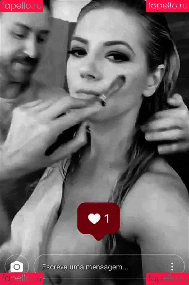 Katheryn Winnick / basic_instinct / katherynwinnick Onlyfans Photo Gallery 