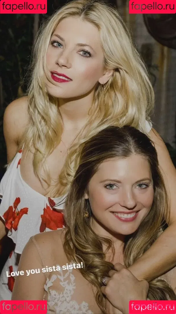 Katheryn Winnick / basic_instinct / katherynwinnick Onlyfans Photo Gallery 