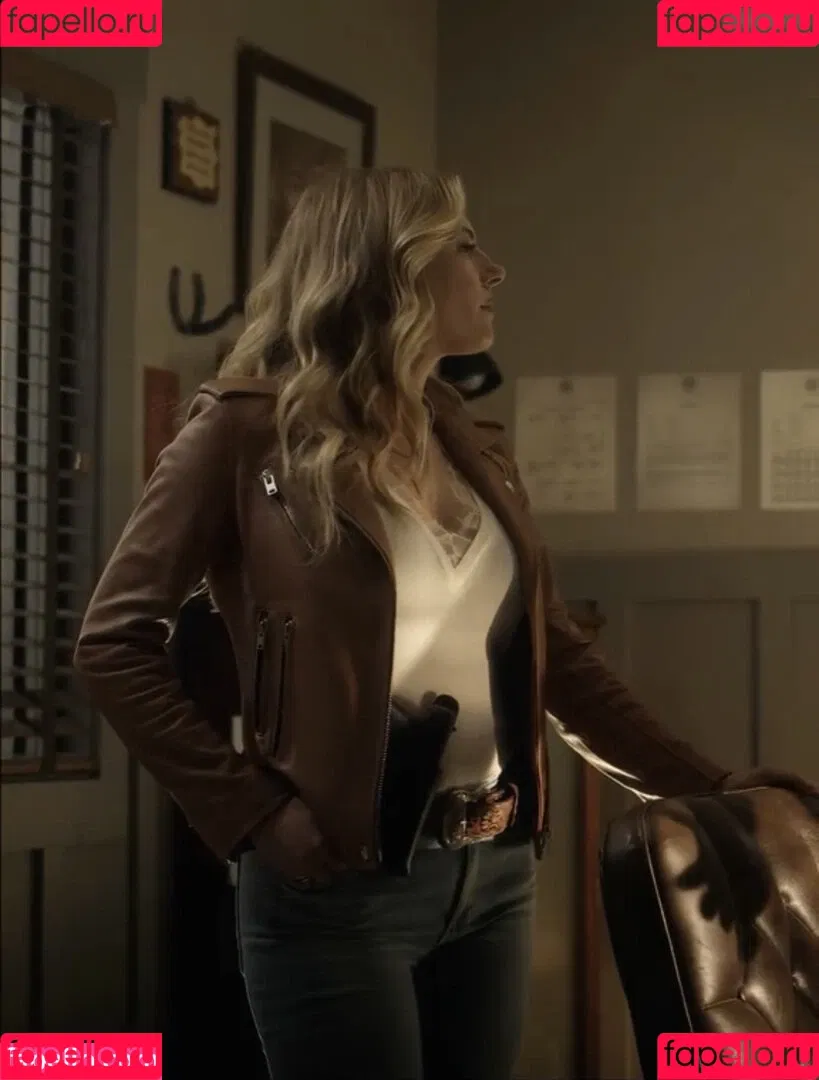Katheryn Winnick / basic_instinct / katherynwinnick Onlyfans Photo Gallery 