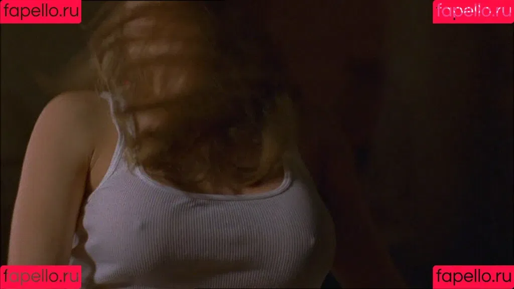 Katheryn Winnick / basic_instinct / katherynwinnick Onlyfans Photo Gallery 