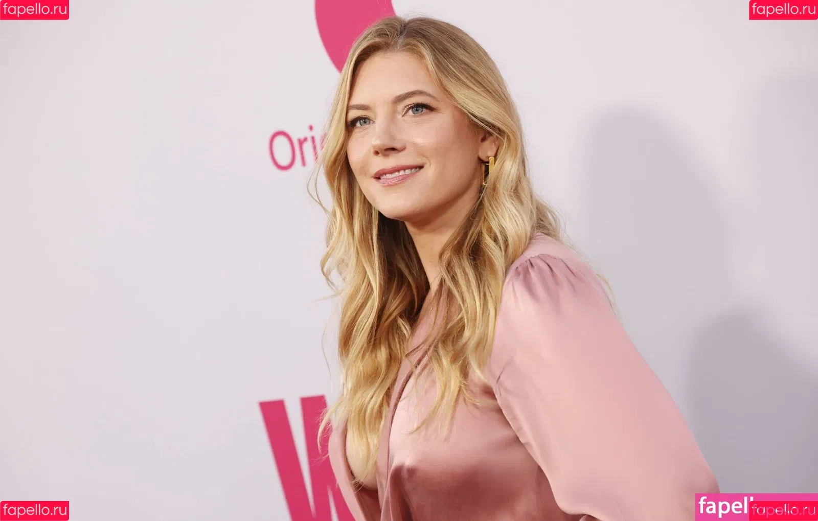 Katheryn Winnick / basic_instinct / katherynwinnick Onlyfans Photo Gallery 