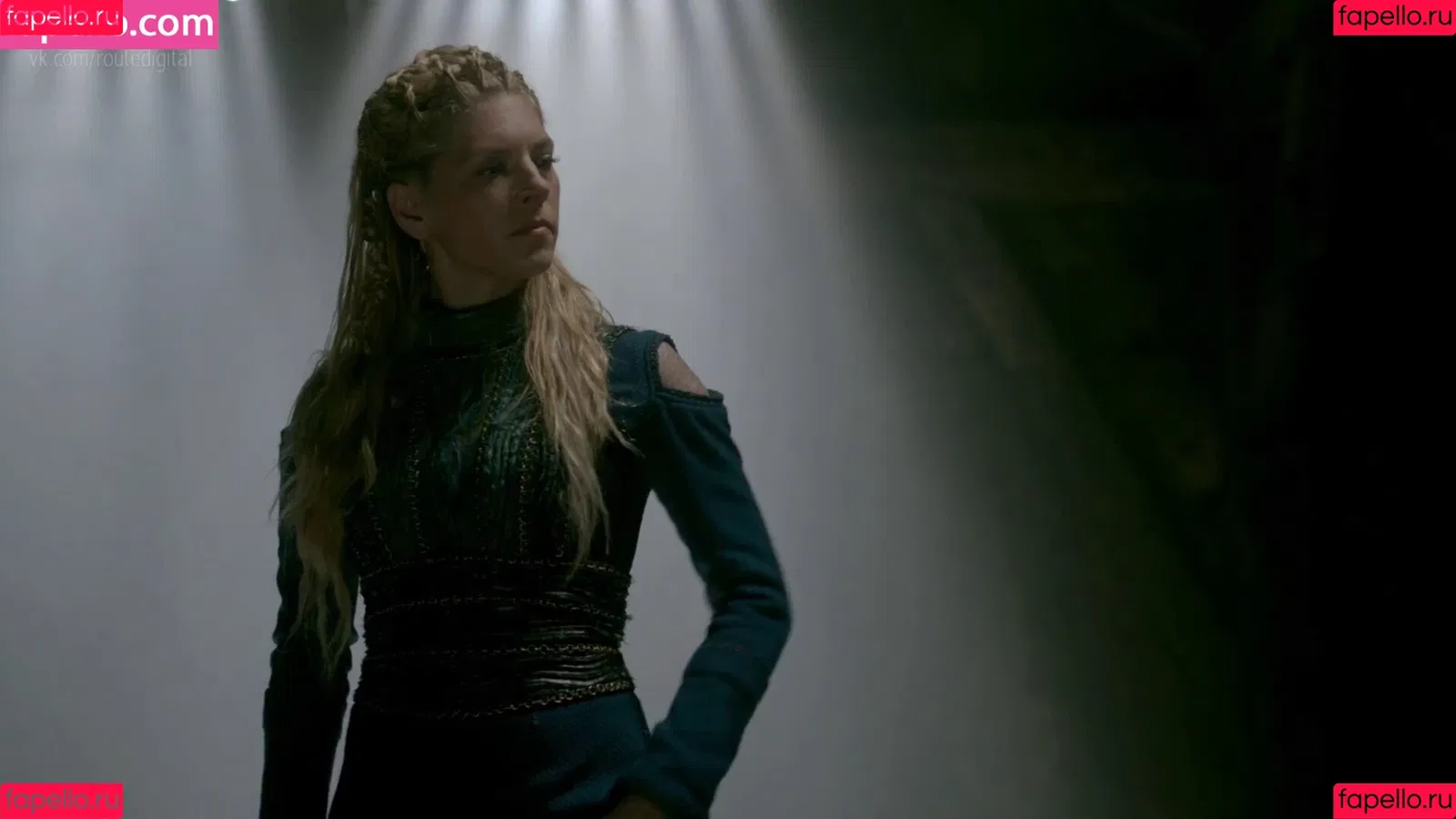 Katheryn Winnick / basic_instinct / katherynwinnick Onlyfans Photo Gallery 