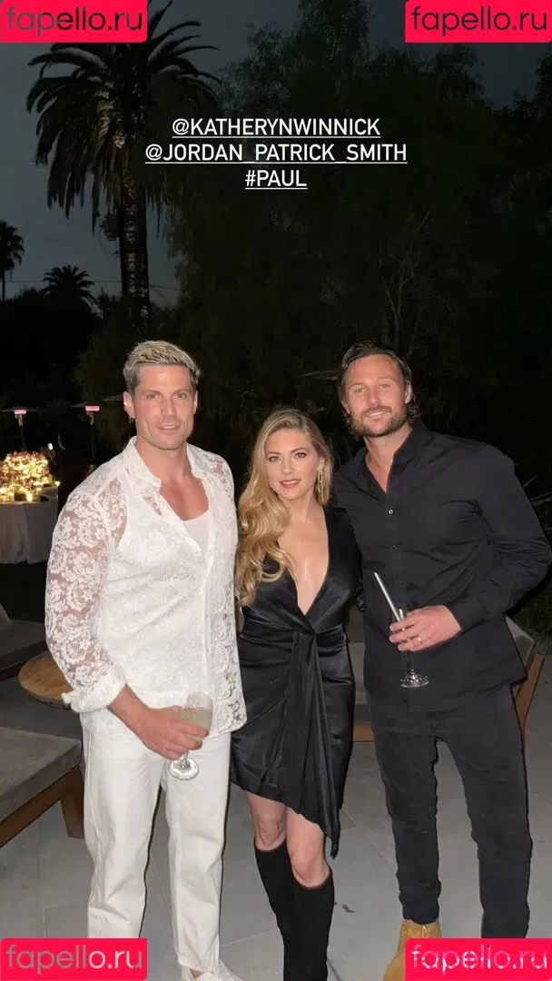 Katheryn Winnick / basic_instinct / katherynwinnick Onlyfans Photo Gallery 