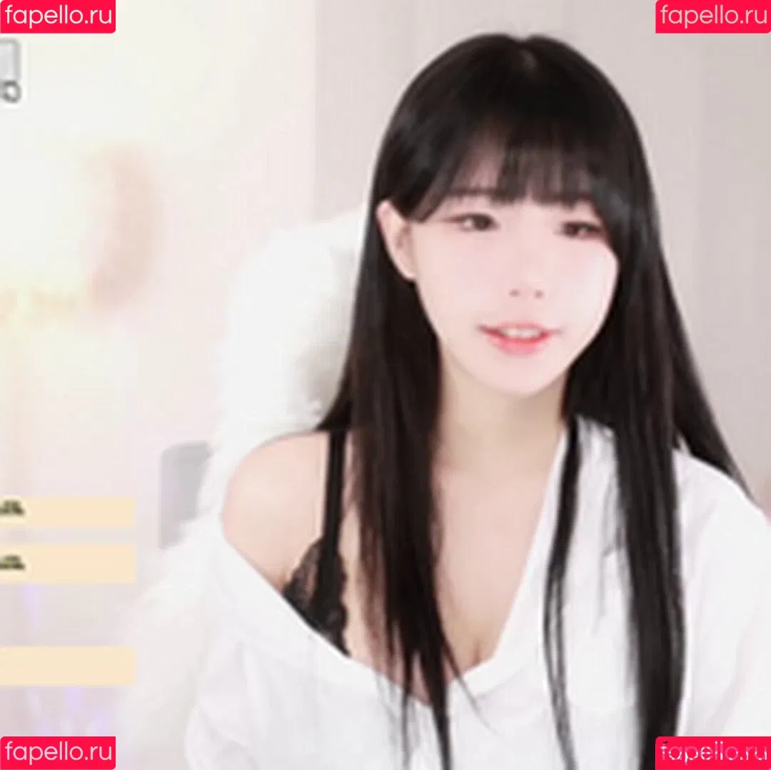 ad1yn2 Patreon / ad1yn2ii / addielyn Onlyfans Photo Gallery 
