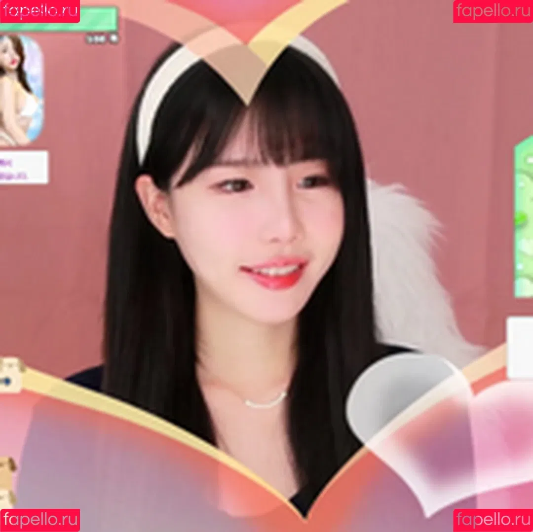 ad1yn2 Patreon / ad1yn2ii / addielyn Onlyfans Photo Gallery 
