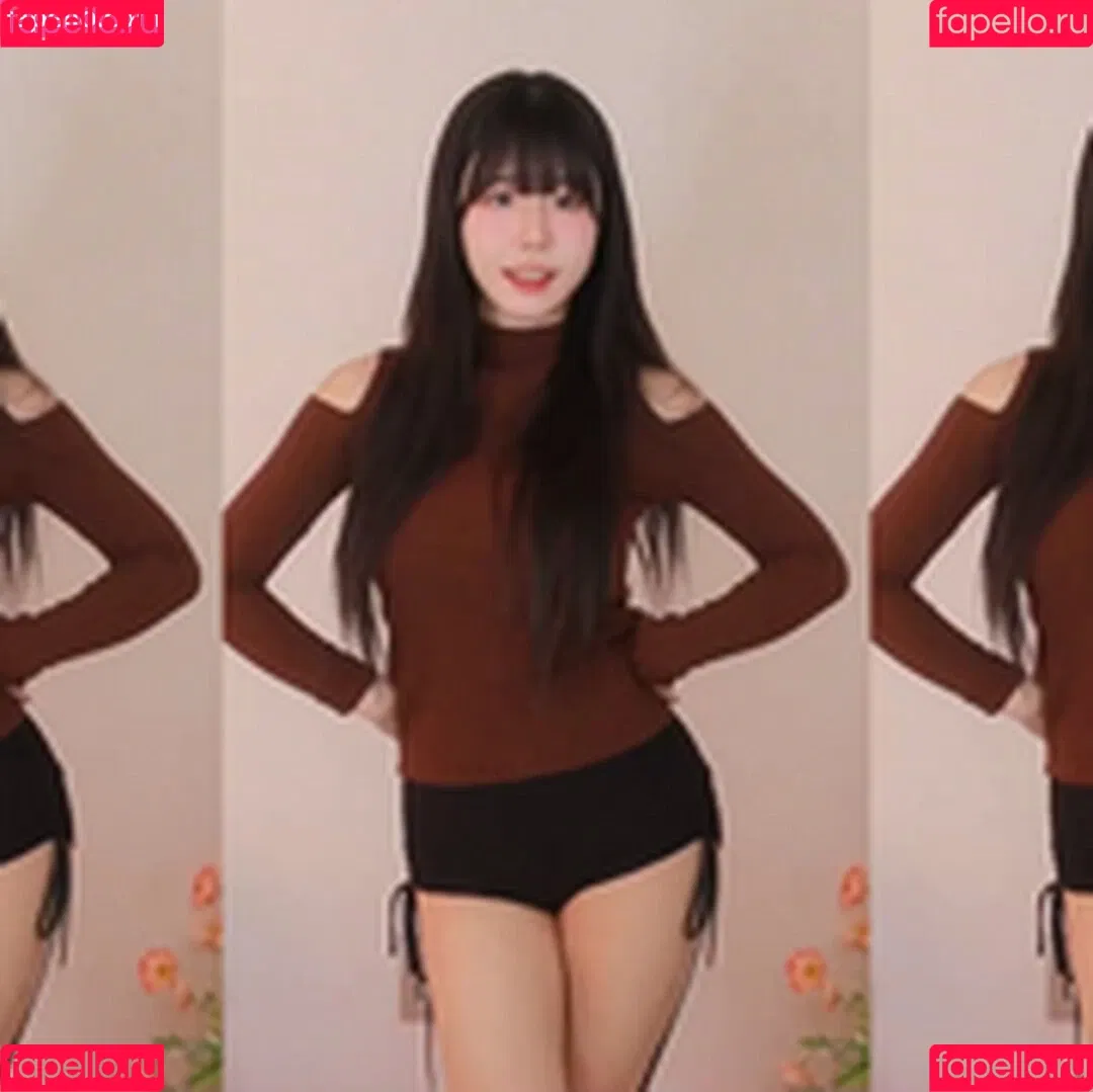 ad1yn2 Patreon / ad1yn2ii / addielyn Onlyfans Photo Gallery 
