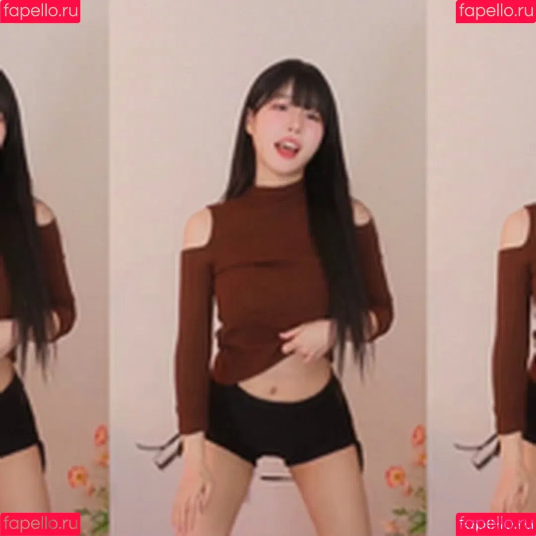ad1yn2 Patreon / ad1yn2ii / addielyn Onlyfans Photo Gallery 