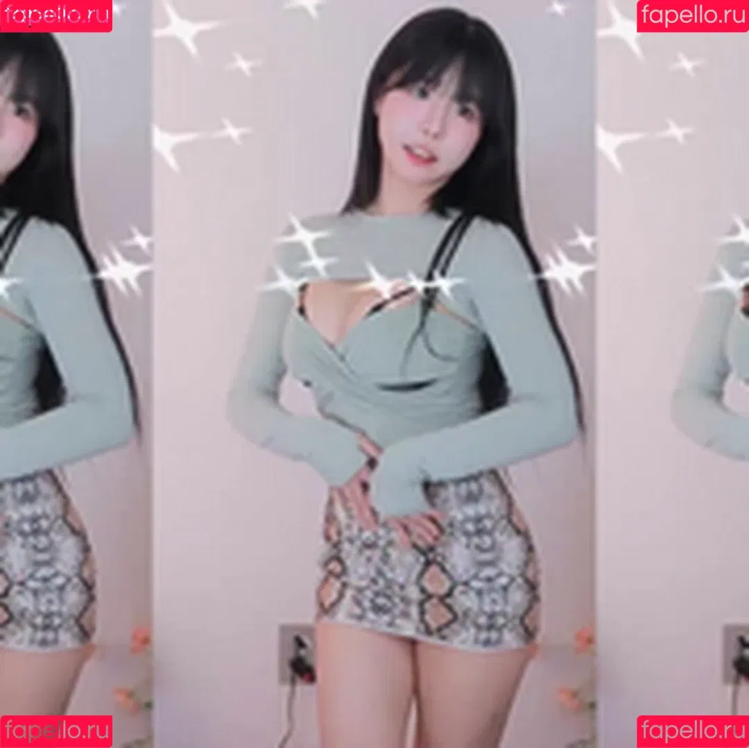ad1yn2 Patreon / ad1yn2ii / addielyn Onlyfans Photo Gallery 