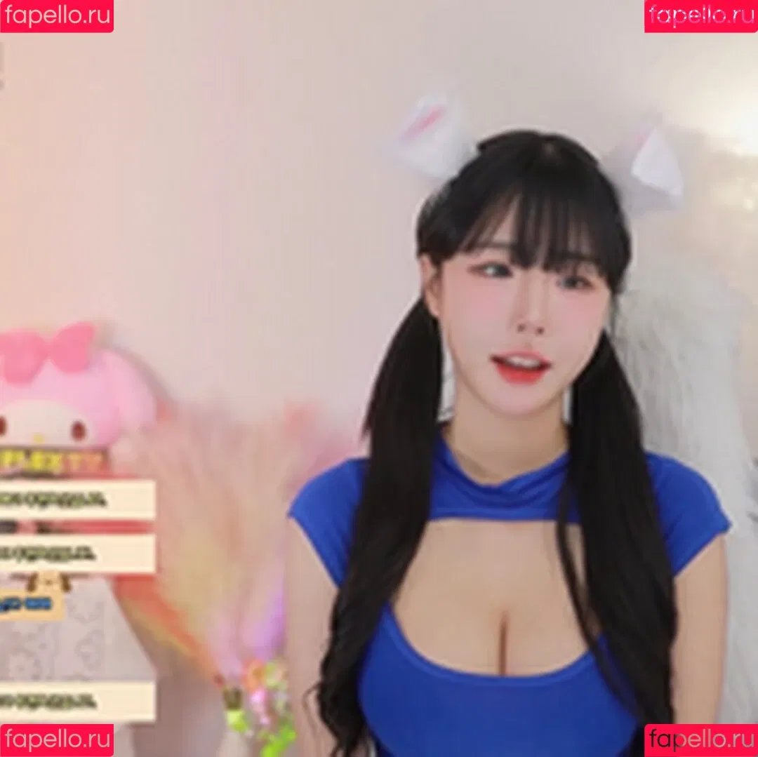 ad1yn2 Patreon / ad1yn2ii / addielyn Onlyfans Photo Gallery 