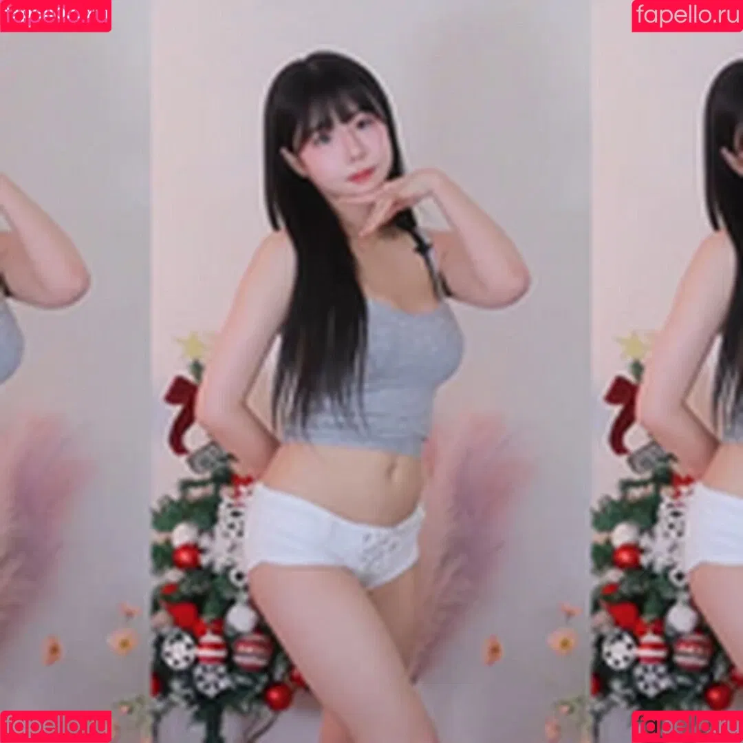 ad1yn2 Patreon / ad1yn2ii / addielyn Onlyfans Photo Gallery 