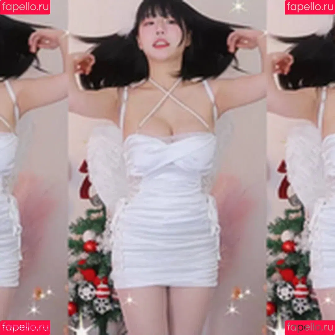 ad1yn2 Patreon / ad1yn2ii / addielyn Onlyfans Photo Gallery 