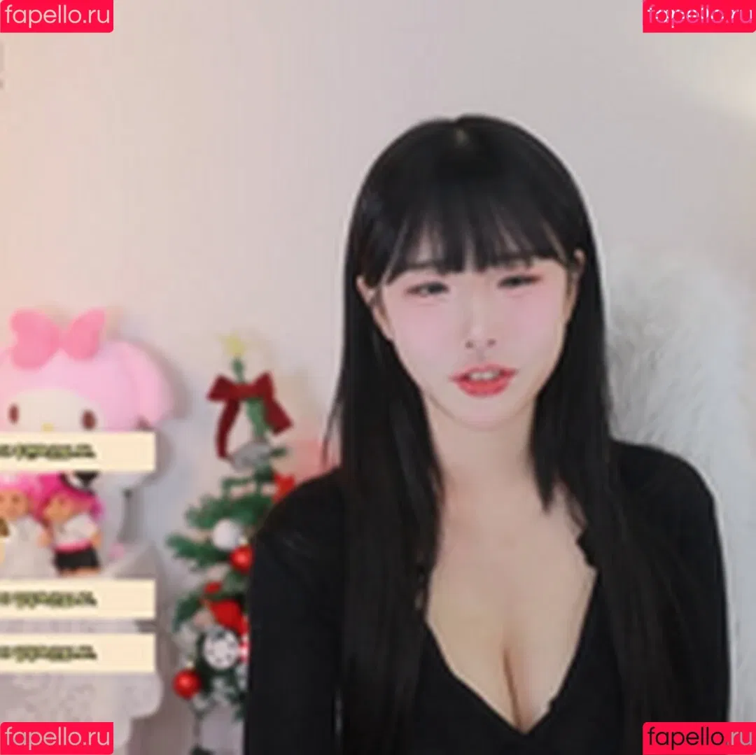 ad1yn2 Patreon / ad1yn2ii / addielyn Onlyfans Photo Gallery 