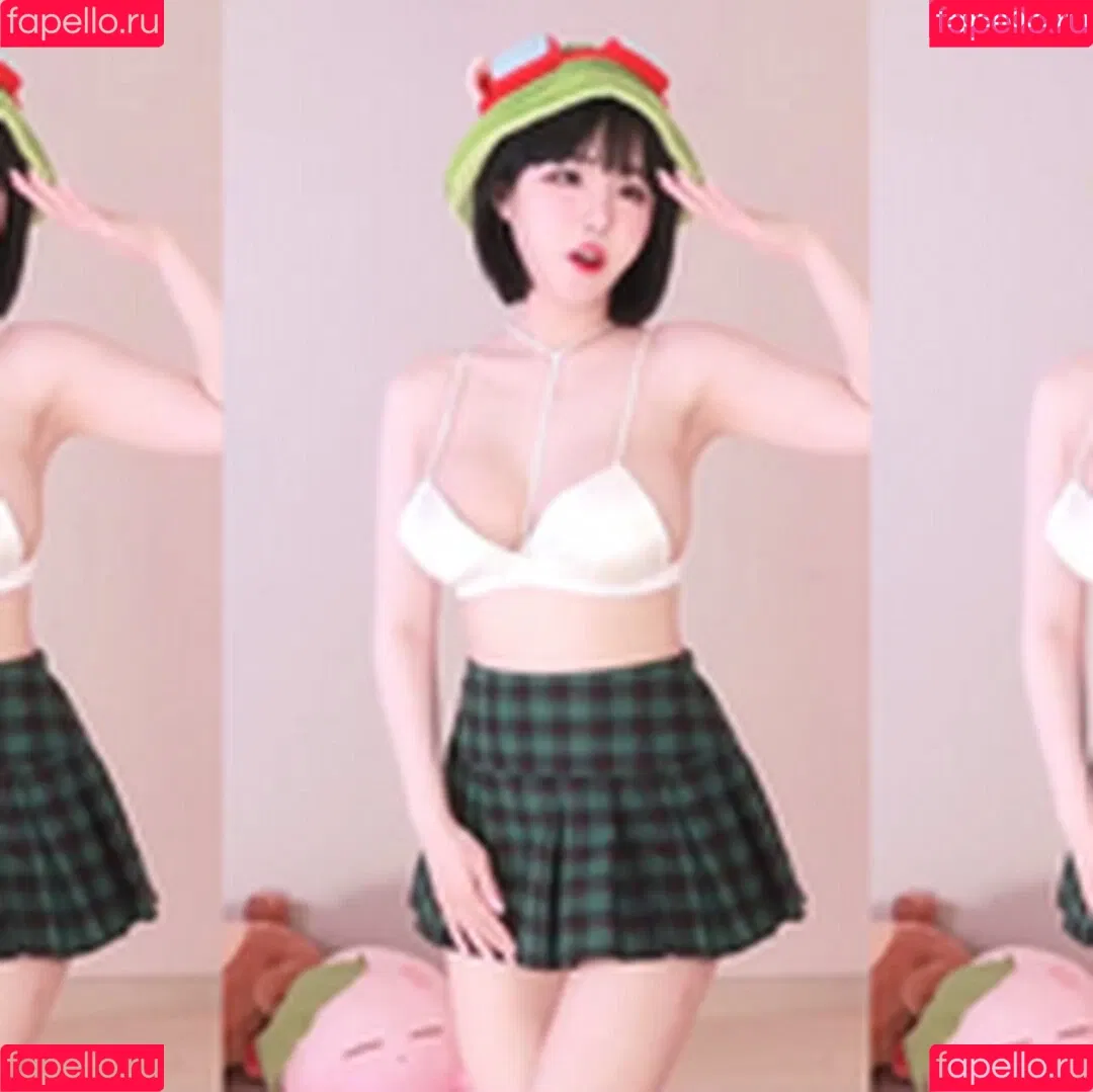 ad1yn2 Patreon / ad1yn2ii / addielyn Onlyfans Photo Gallery 