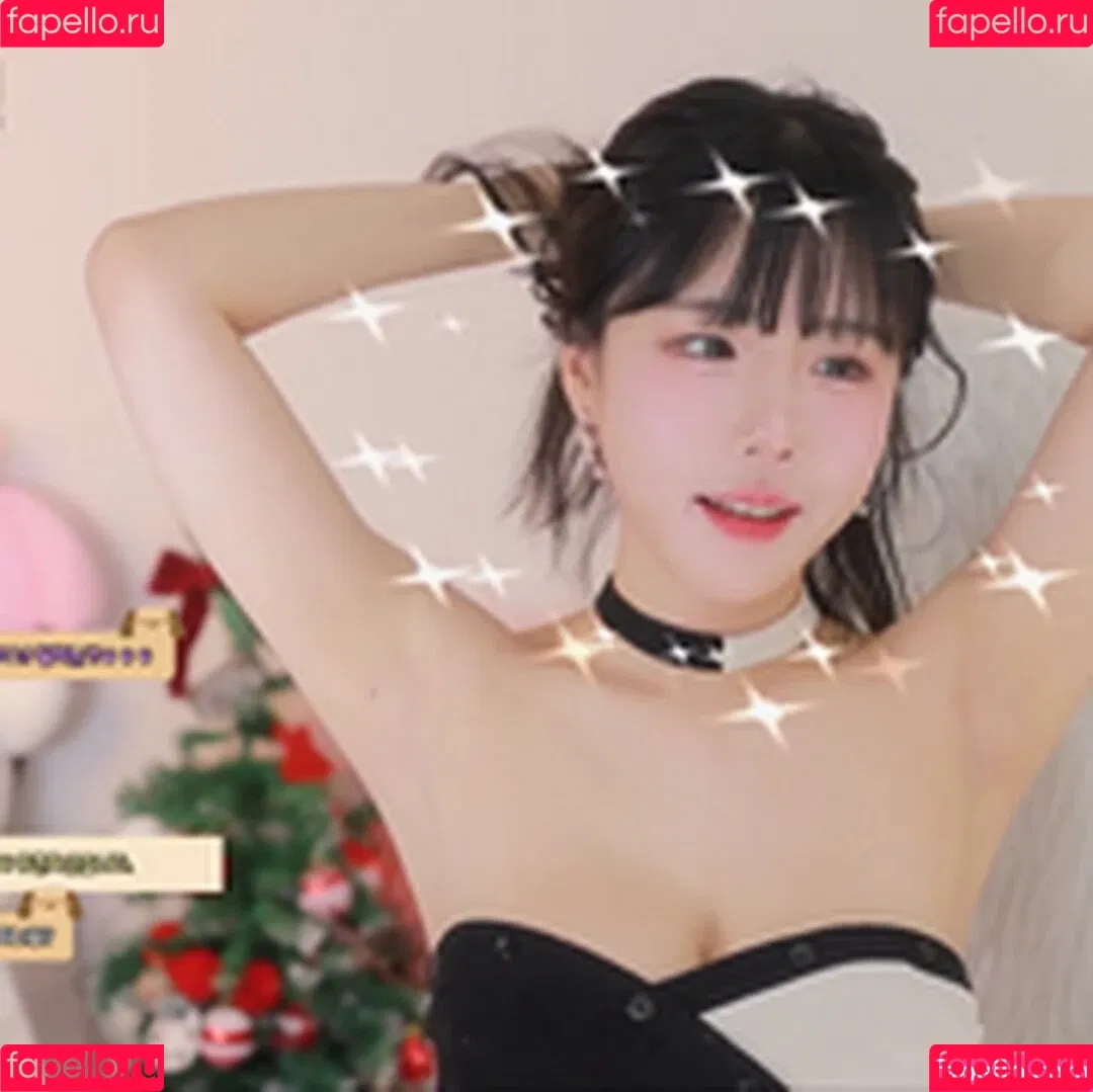 ad1yn2 Patreon / ad1yn2ii / addielyn Onlyfans Photo Gallery 