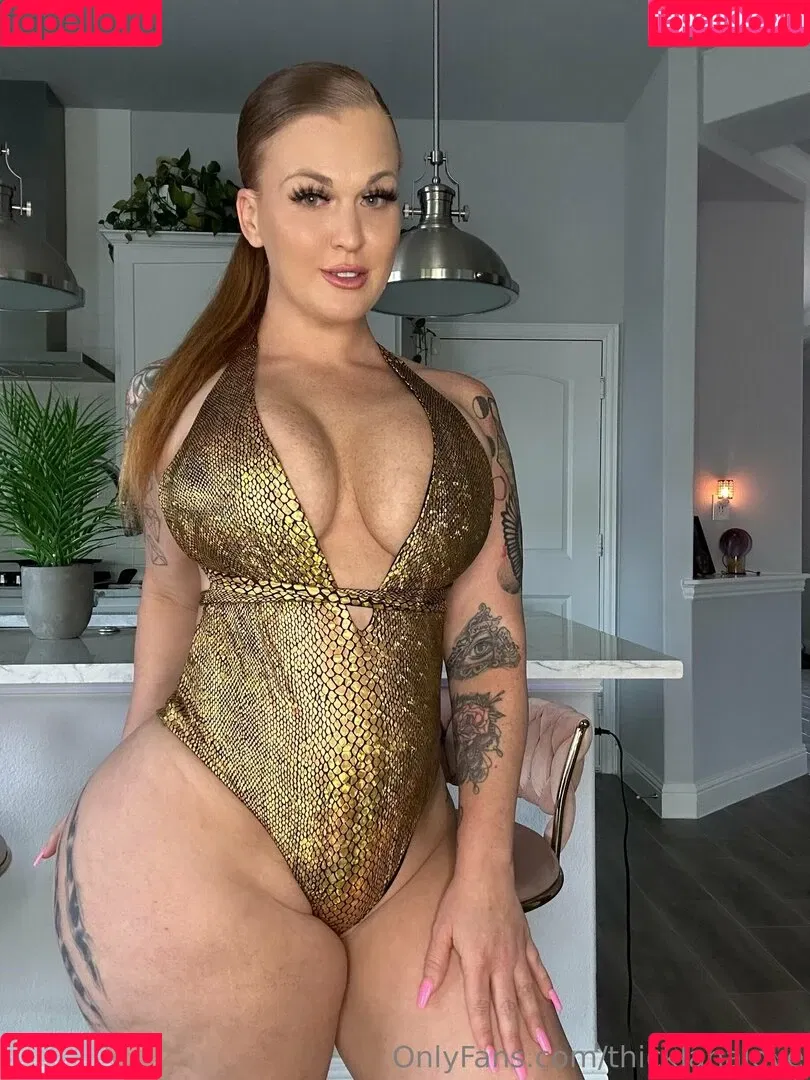 Lana Love / iwantlanalove / lanalovemusic / thicklanalove Onlyfans Photo Gallery 