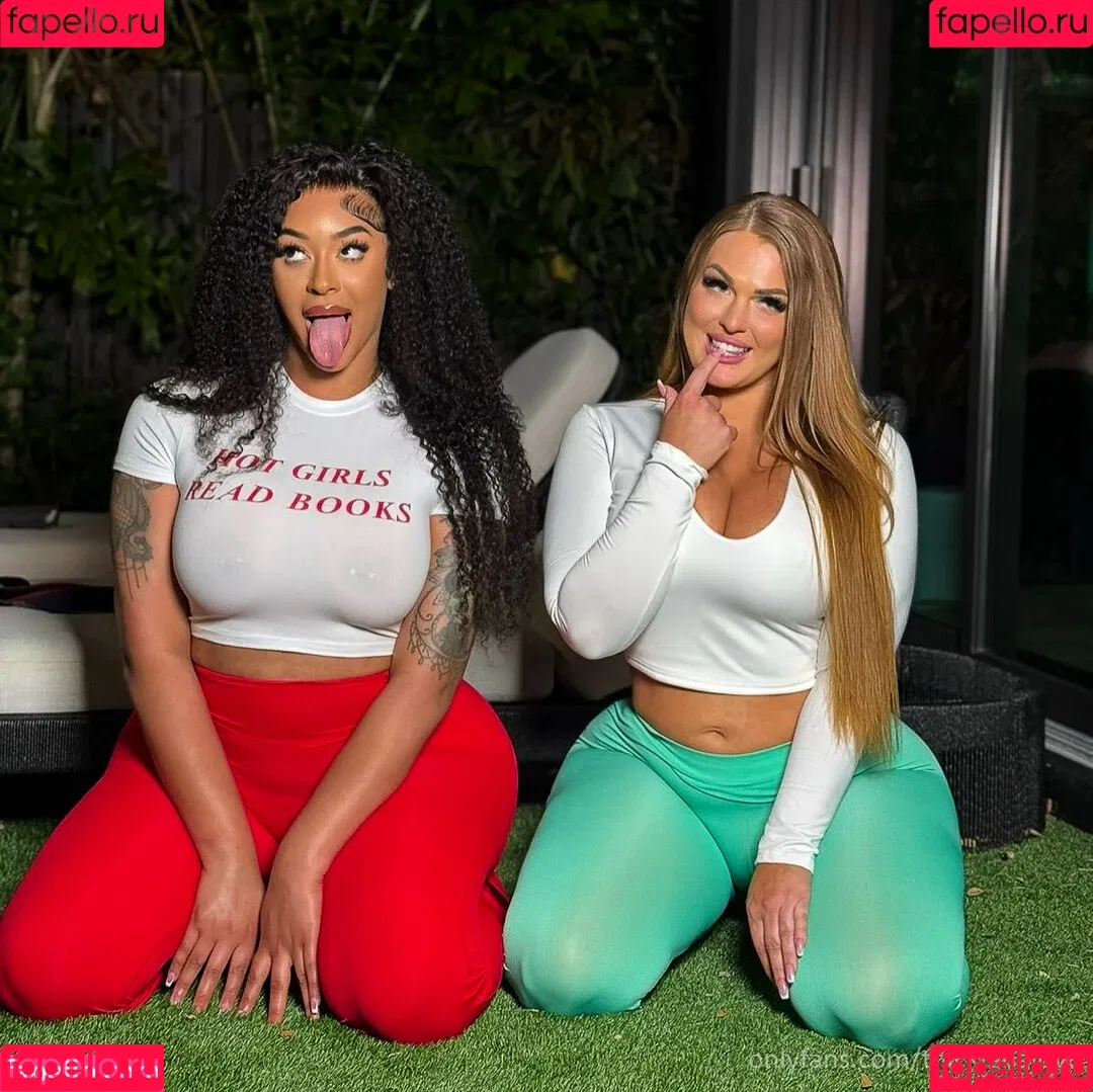 Lana Love / iwantlanalove / lanalovemusic / thicklanalove Onlyfans Photo Gallery 