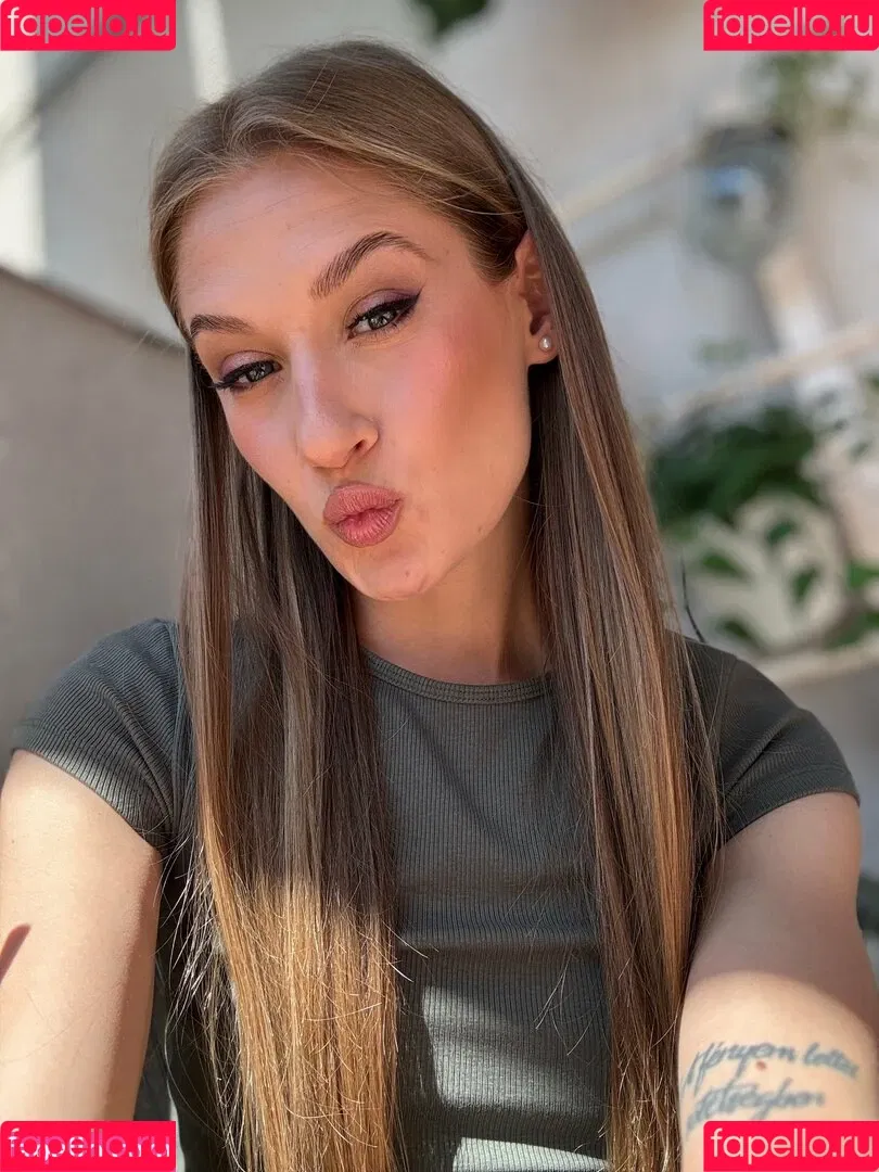 real_tiffany / real_tiffanytatum Onlyfans Photo Gallery 