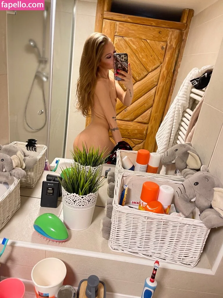 real_tiffany / real_tiffanytatum Onlyfans Photo Gallery 