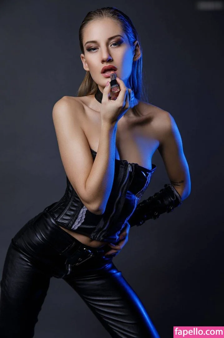 real_tiffany / real_tiffanytatum Onlyfans Photo Gallery 