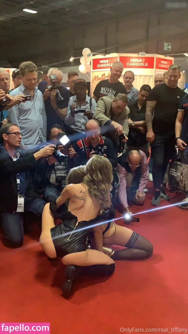 real_tiffany / real_tiffanytatum Onlyfans Photo Gallery 