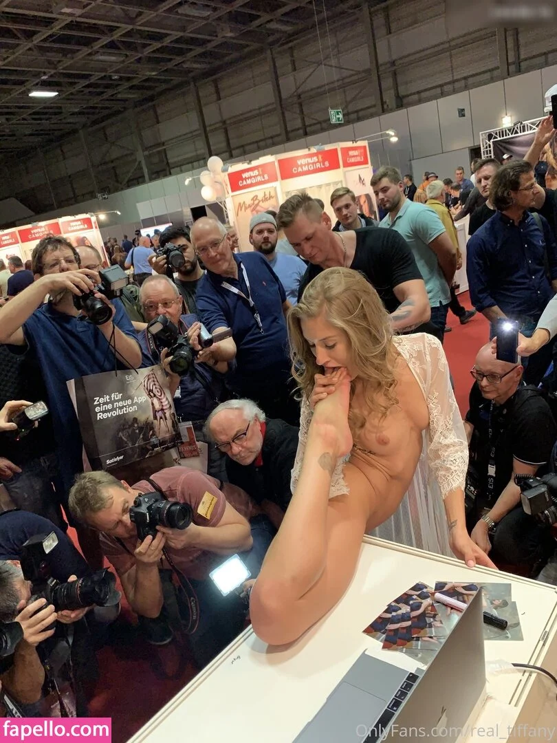 real_tiffany / real_tiffanytatum Onlyfans Photo Gallery 