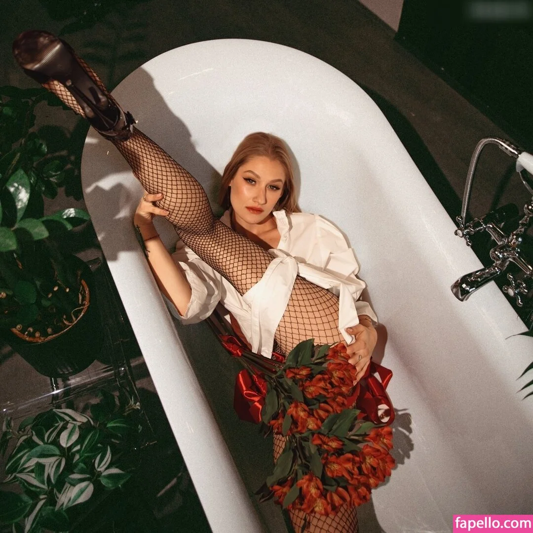 real_tiffany / real_tiffanytatum Onlyfans Photo Gallery 