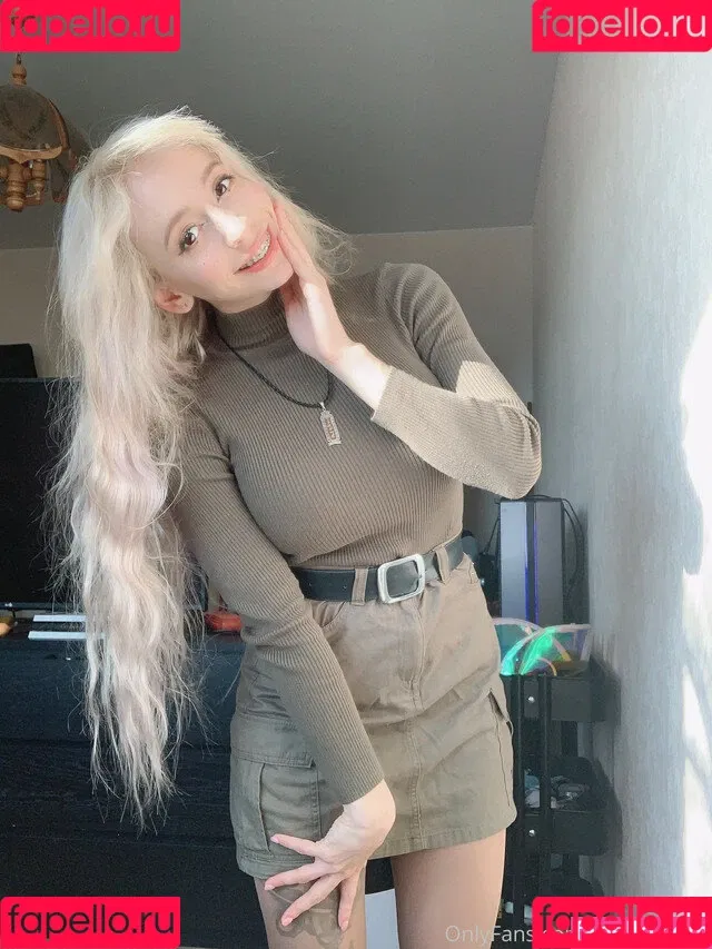 AliceBong / HheadShhot Onlyfans Photo Gallery 