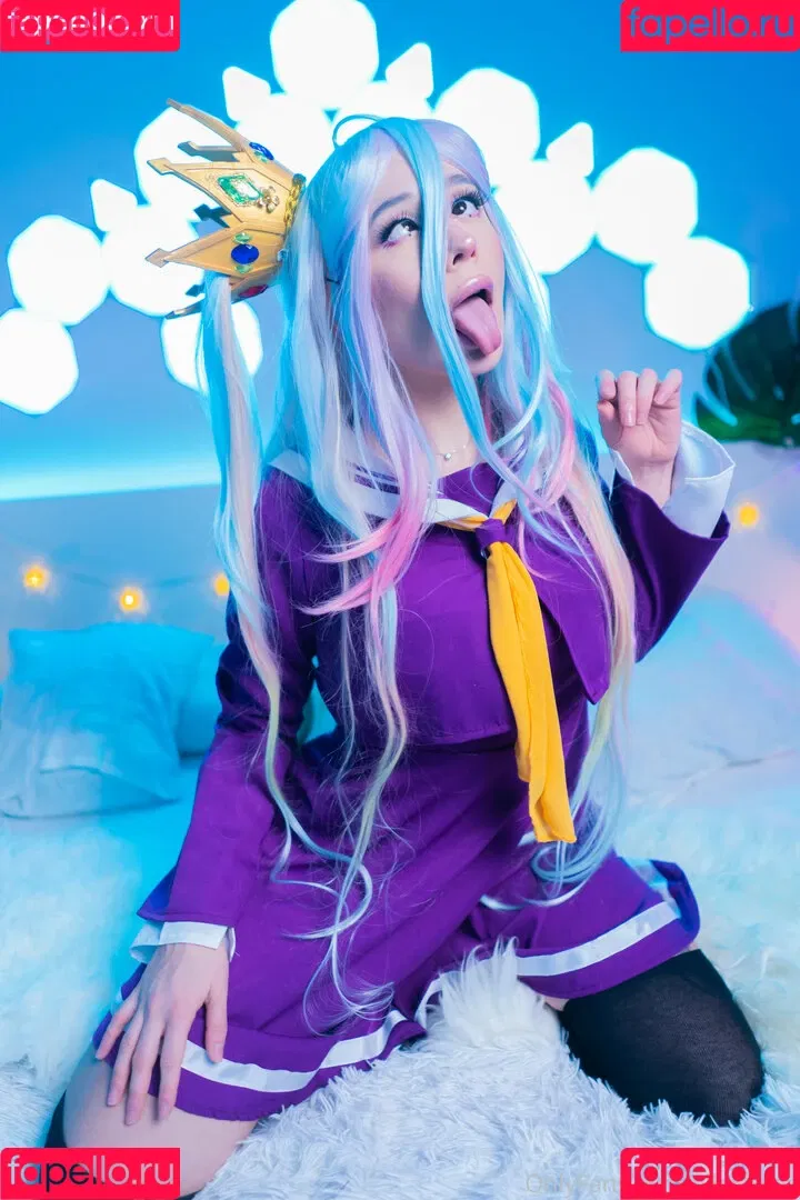 AliceBong / HheadShhot Onlyfans Photo Gallery 