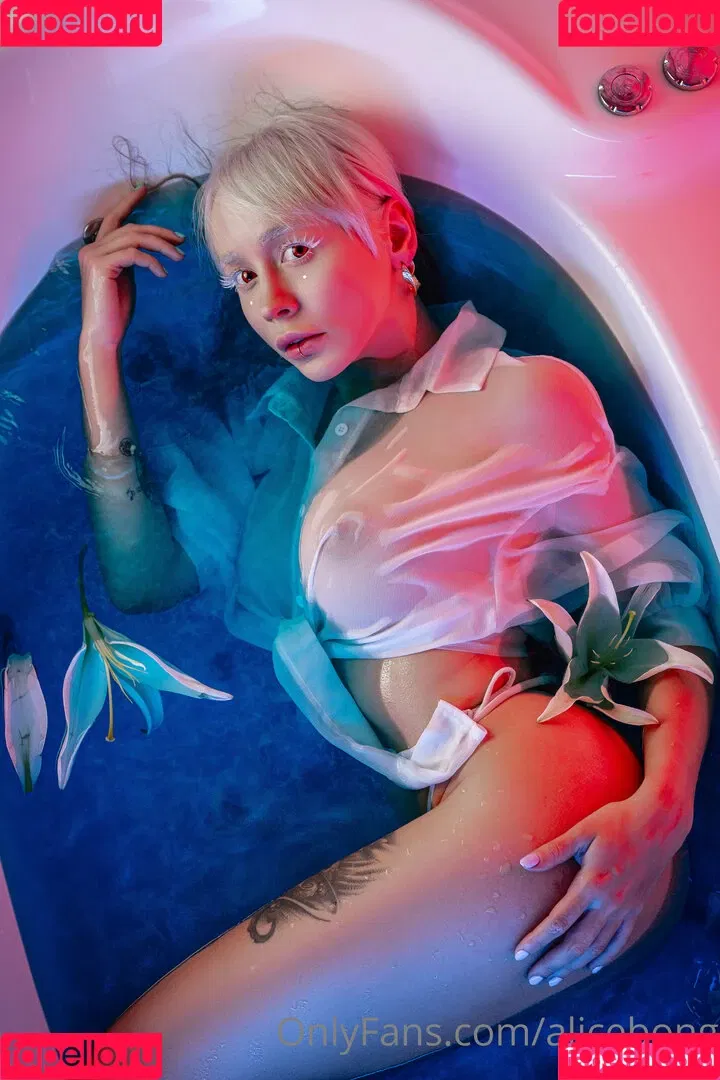 AliceBong / HheadShhot Onlyfans Photo Gallery 