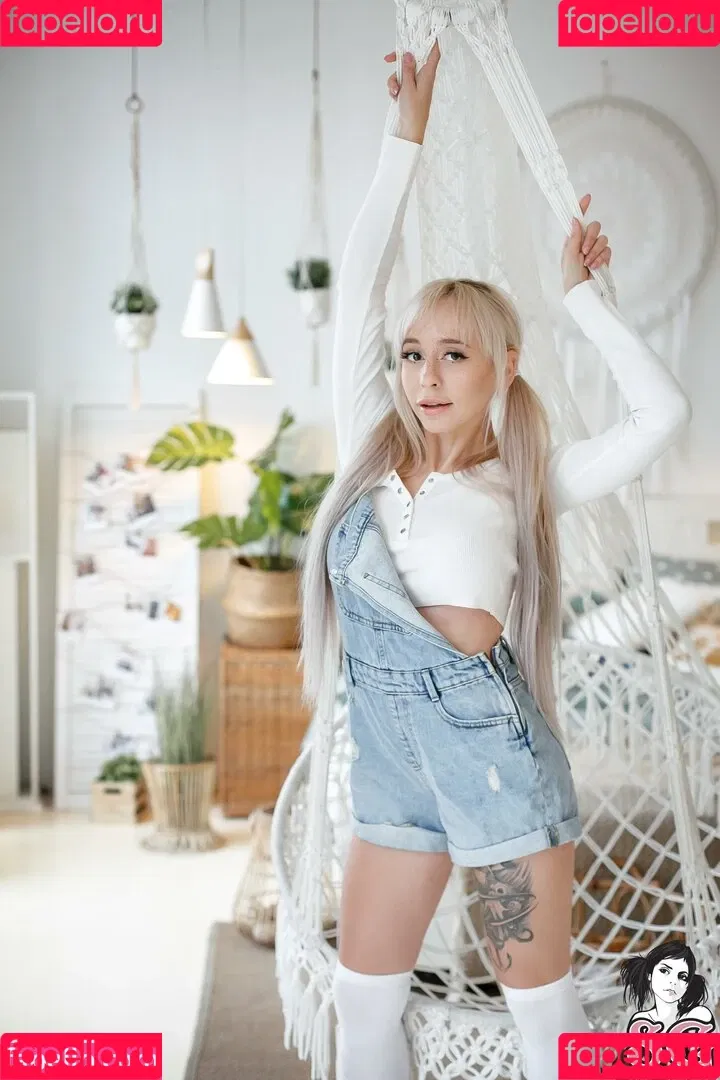 AliceBong / HheadShhot Onlyfans Photo Gallery 