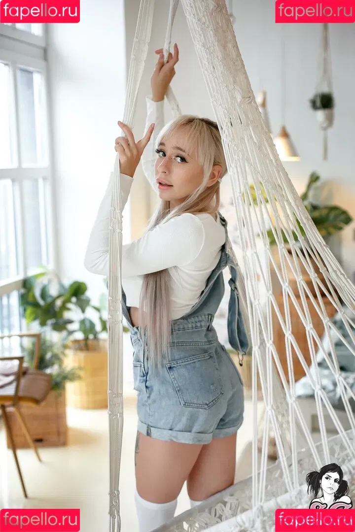 AliceBong / HheadShhot Onlyfans Photo Gallery 