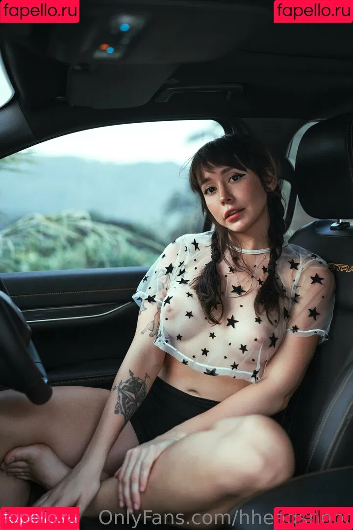 AliceBong / HheadShhot Onlyfans Photo Gallery 