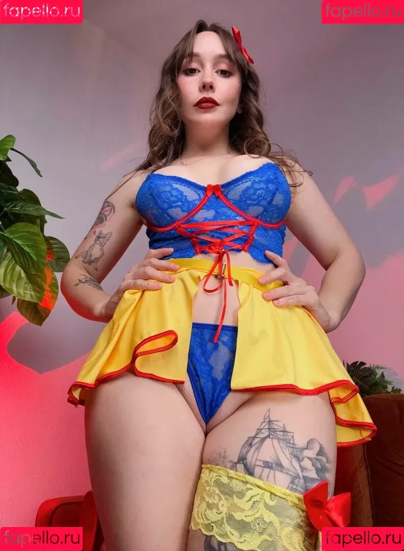 AliceBong / HheadShhot Onlyfans Photo Gallery 