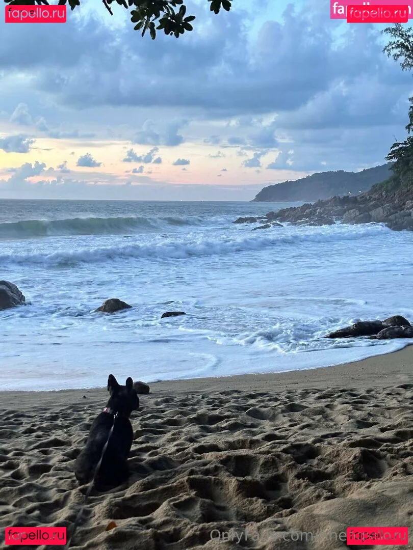 AliceBong / HheadShhot Onlyfans Photo Gallery 