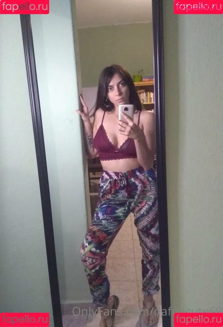 dafne cute / dafnecute69 Onlyfans Photo Gallery 