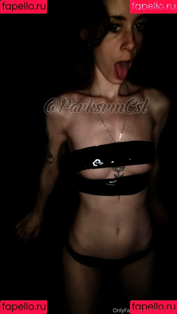 parksrmcsl / socalsaraspal Onlyfans Photo Gallery 