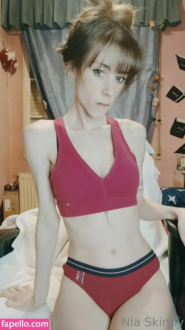 parksrmcsl / socalsaraspal Onlyfans Photo Gallery 