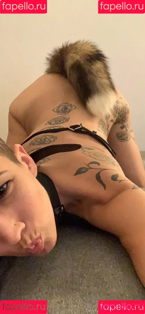 garnets.and.roses / realgarnetrose Onlyfans Photo Gallery 