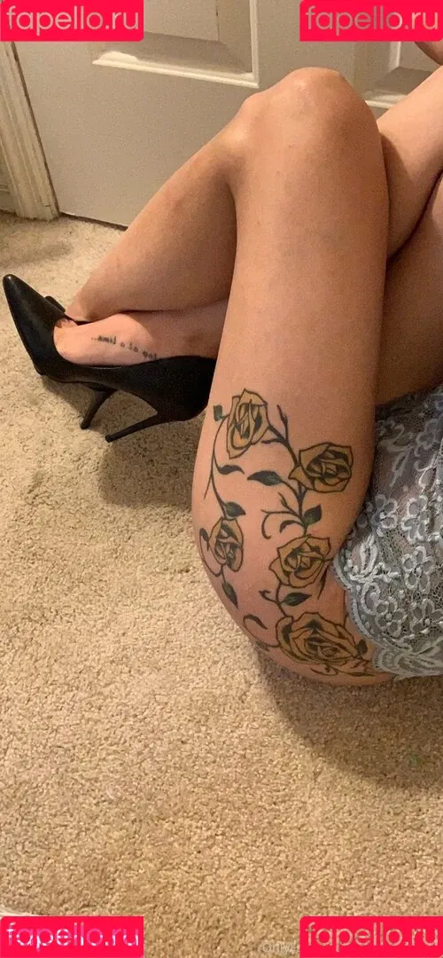 garnets.and.roses / realgarnetrose Onlyfans Photo Gallery 