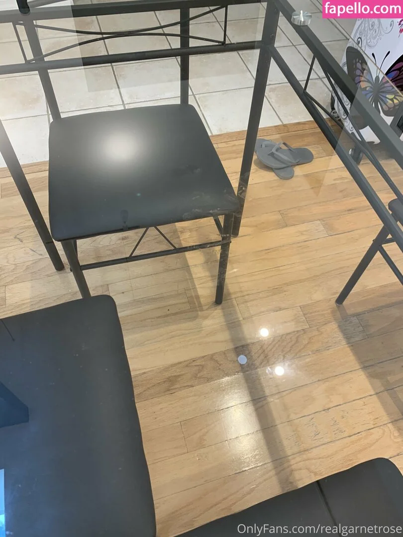 garnets.and.roses / realgarnetrose Onlyfans Photo Gallery 