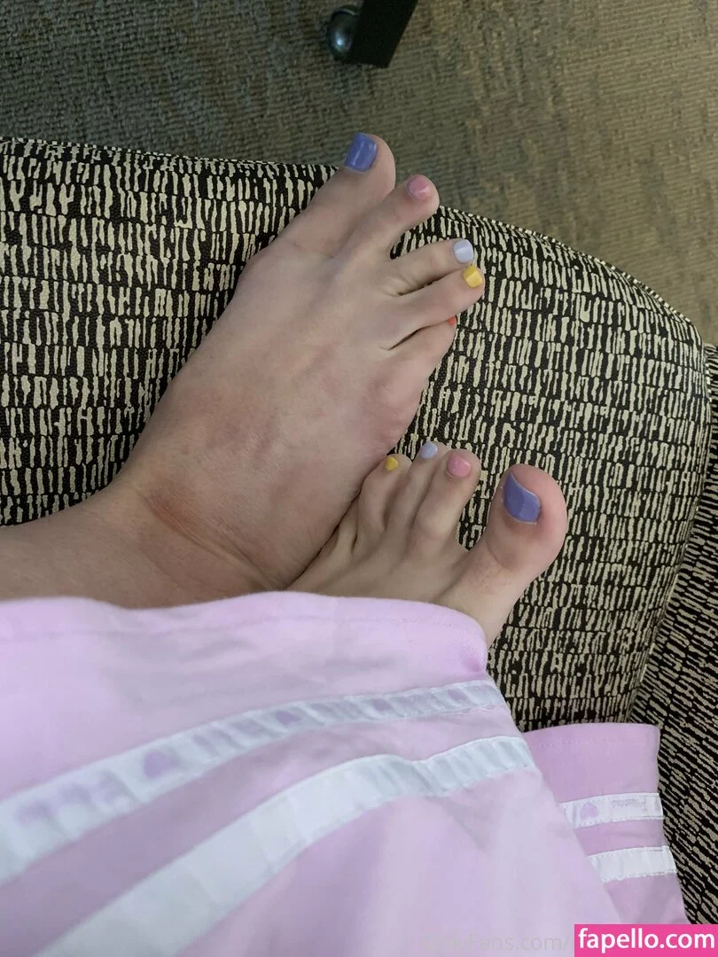 garnets.and.roses / realgarnetrose Onlyfans Photo Gallery 