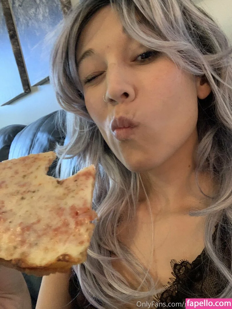 garnets.and.roses / realgarnetrose Onlyfans Photo Gallery 